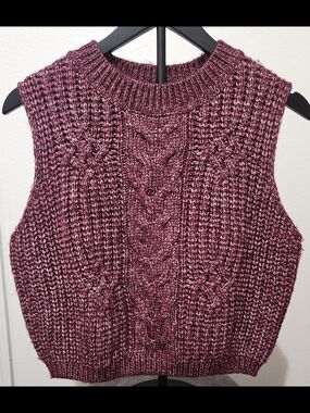 Marled Cable Knit Cropped Sleeveless Sweater Vest - Berry Pink